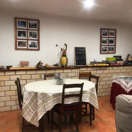Πανσιόν Casa Gruta *